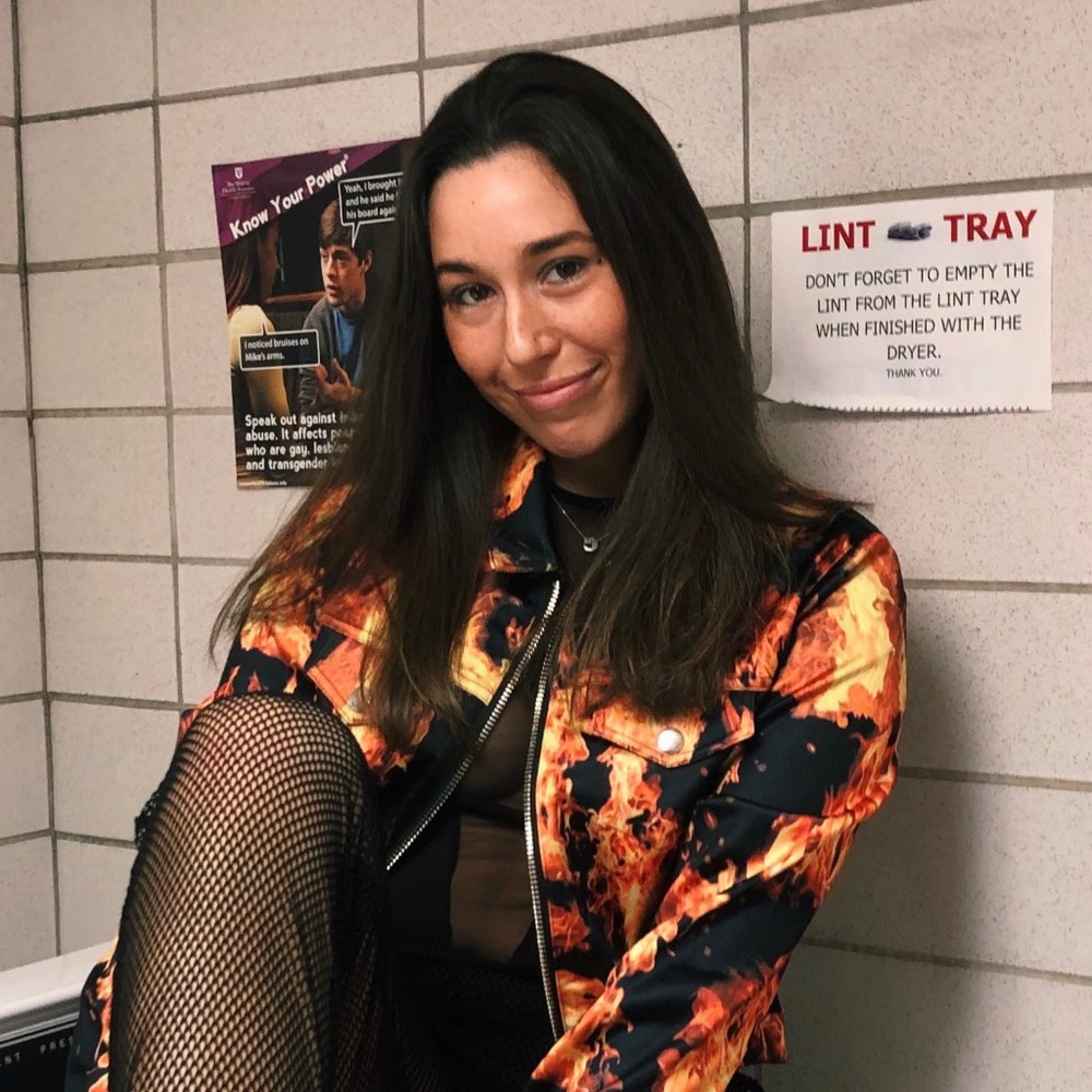 Meet your Posher, Emily